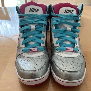 Nike Air Prestige II Womens size 8.5 Silver Metallic/Grey/Magenta Sneakers